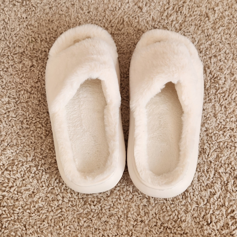 Fluffy slippers